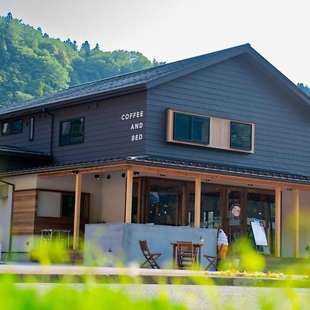 Locomotion Coffee And Bed Tateyama  Esterno foto