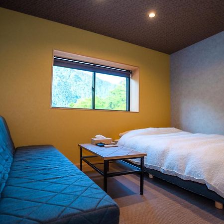 Locomotion Coffee And Bed Tateyama  Esterno foto