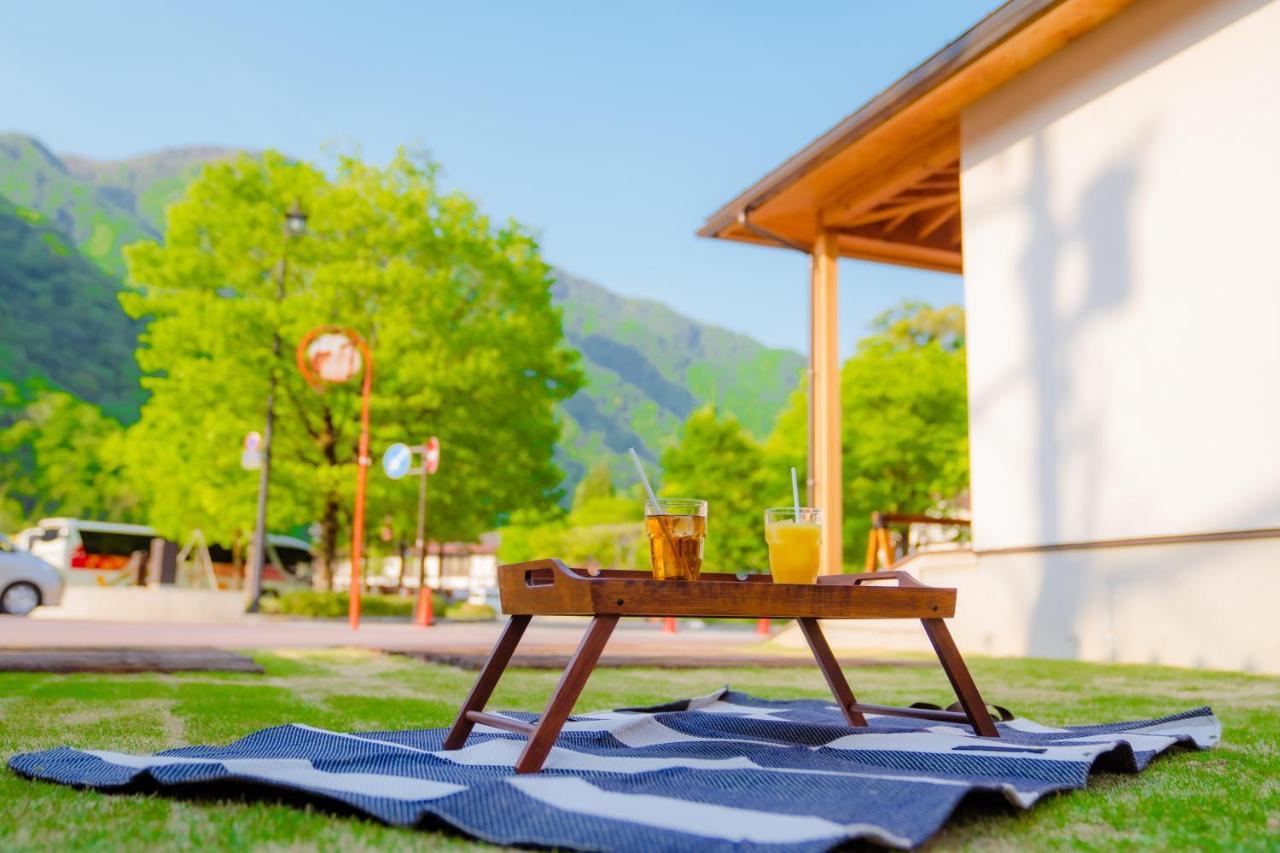 Locomotion Coffee And Bed Tateyama  Esterno foto