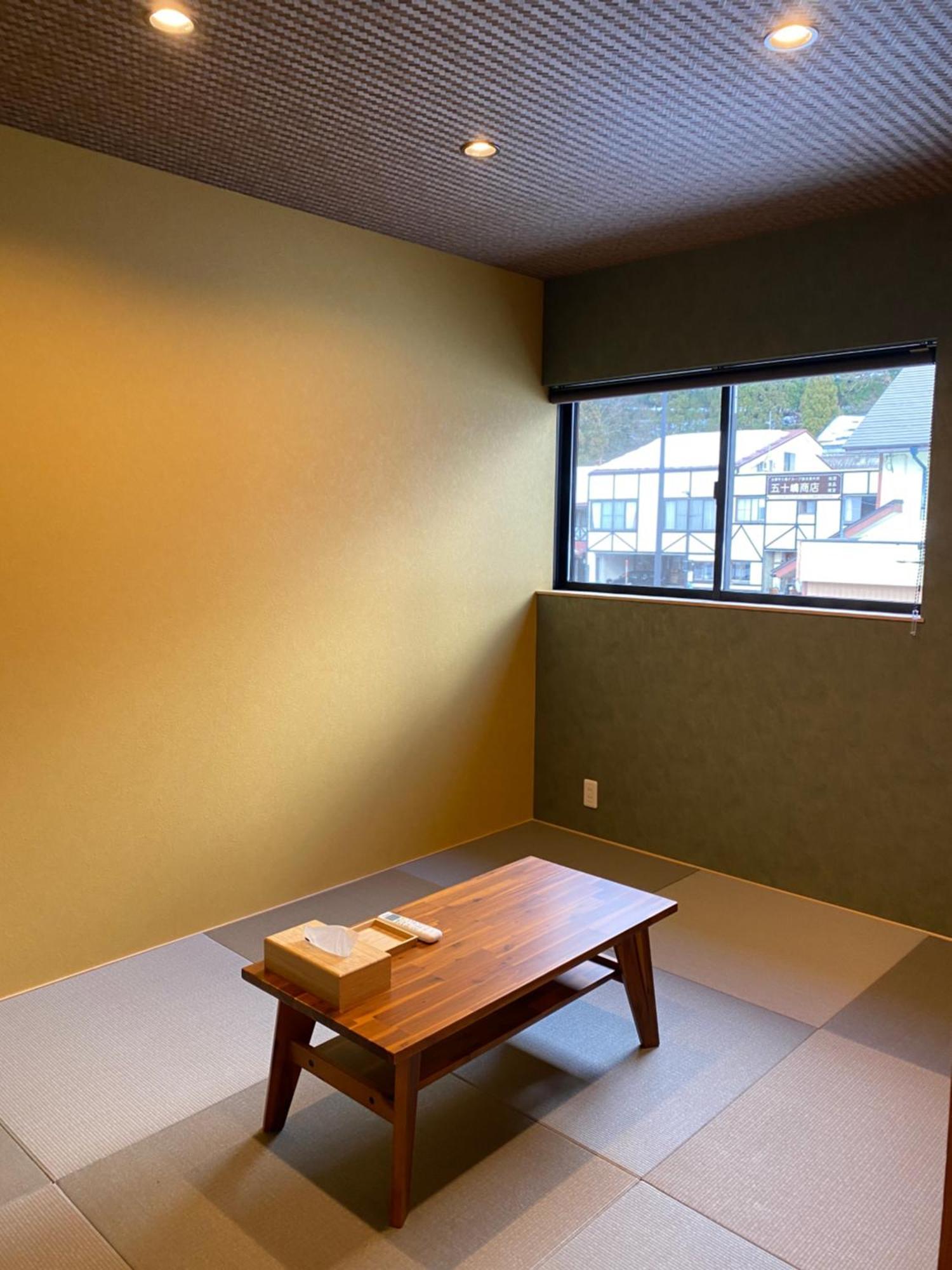 Locomotion Coffee And Bed Tateyama  Esterno foto